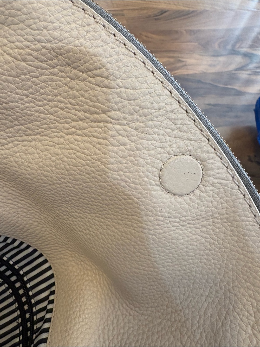 Kate Spade Street Harlyn Pebbled Leather Bag - Picture 8 of 9